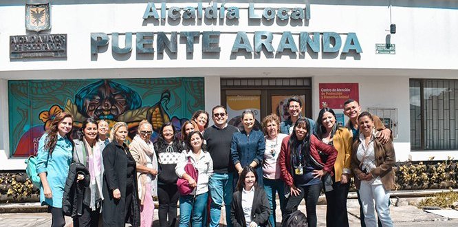 Alcalde Víctor Cruz y senadora Andrea Padilla